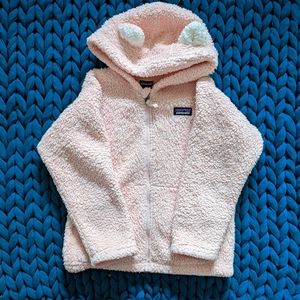 Patagonia fuzzy hoody, pink color, size 5t
